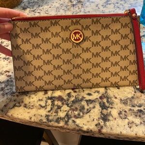 Michael Kors Wristlet